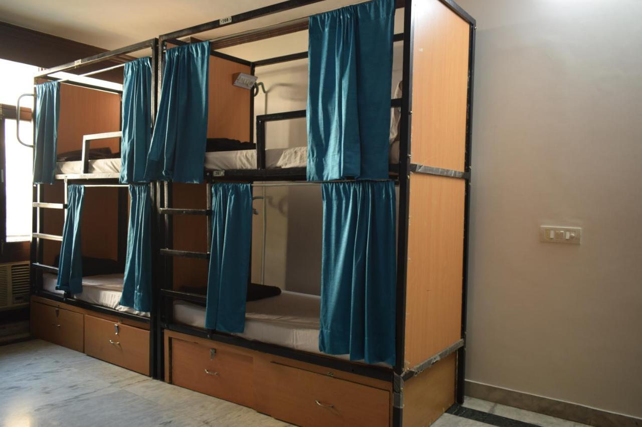 Bunkmates Hostel New Delhi Exterior photo